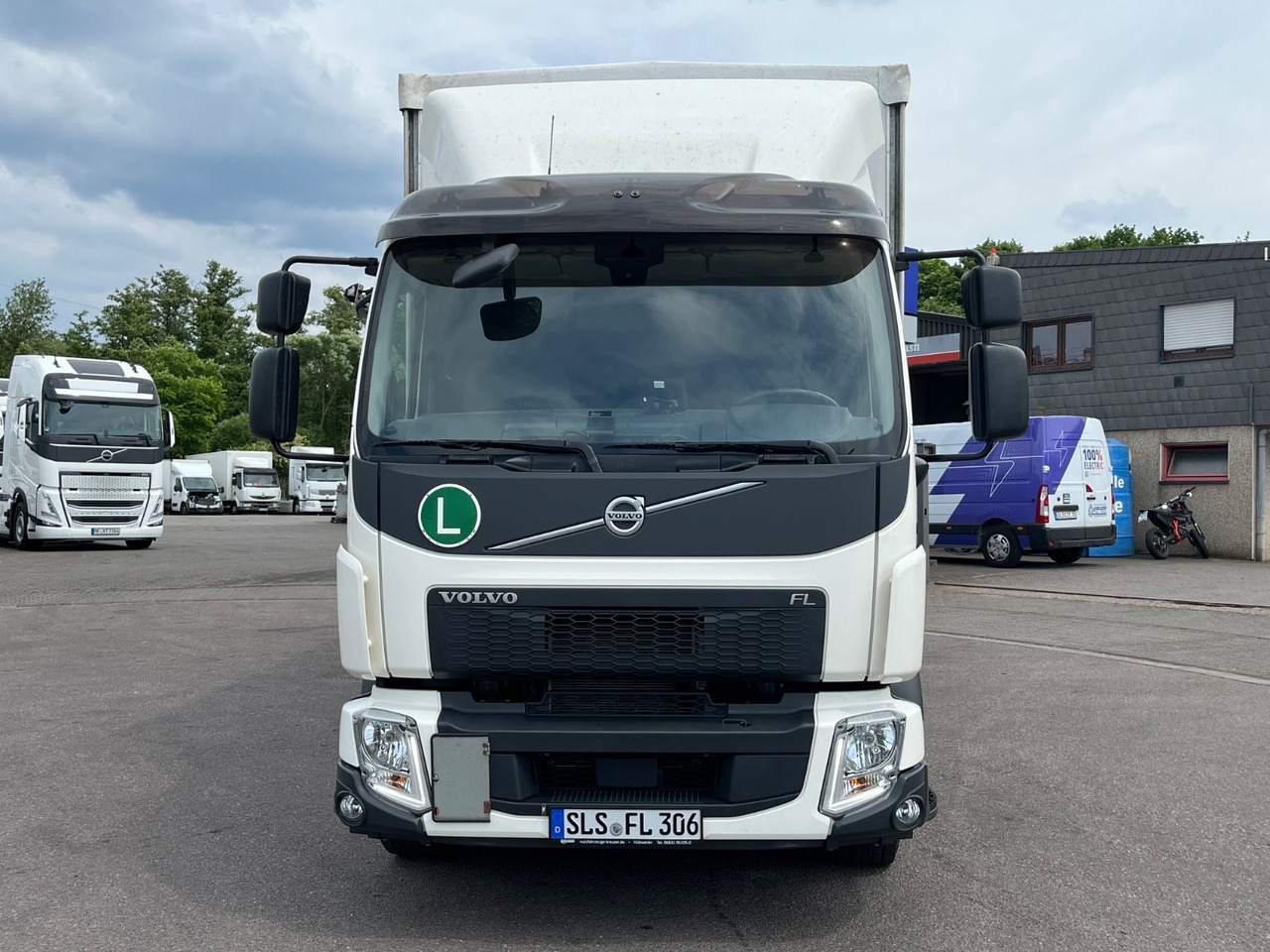 Volvo FL 14.245 Junghanns Schiebeplane LBW - Kamion s ceradom: slika Volvo FL 14.245 Junghanns Schiebeplane LBW - Kamion s ceradom Volvo FL 14.245 Junghanns Schiebeplane LBW - Kamion s ceradom: slika Volvo FL 14.245 Junghanns Schiebeplane LBW - Kamion s ceradom