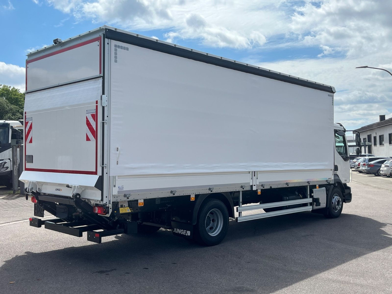Volvo FL16.280 Junge Schiebeplane - Kamion s ceradom: slika Volvo FL16.280 Junge Schiebeplane - Kamion s ceradom Volvo FL16.280 Junge Schiebeplane - Kamion s ceradom: slika Volvo FL16.280 Junge Schiebeplane - Kamion s ceradom
