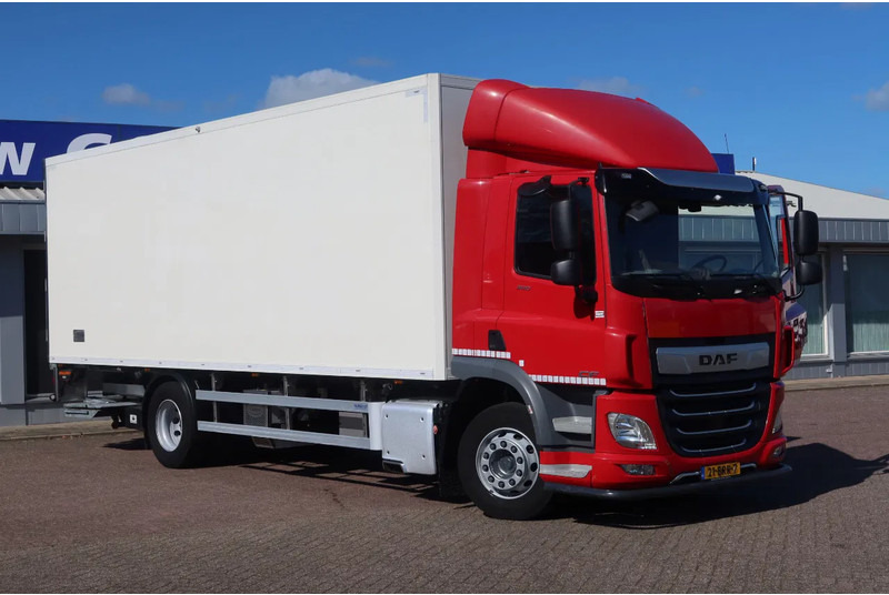 DAF CF 300 Koel/Vries Carrier iceland + Dhollandia 2500KG klep trenn wand - Kamion hladnjača: slika DAF CF 300 Koel/Vries Carrier iceland + Dhollandia 2500KG klep trenn wand - Kamion hladnjača DAF CF 300 Koel/Vries Carrier iceland + Dhollandia 2500KG klep trenn wand - Kamion hladnjača: slika DAF CF 300 Koel/Vries Carrier iceland + Dhollandia 2500KG klep trenn wand - Kamion hladnjača