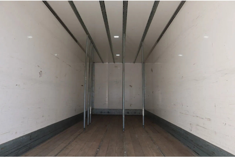 DAF CF 340 FAN 6X2 Bakwagen + Klep 2500 KG - Kamion sandučar: slika DAF CF 340 FAN 6X2 Bakwagen + Klep 2500 KG - Kamion sandučar DAF CF 340 FAN 6X2 Bakwagen + Klep 2500 KG - Kamion sandučar: slika DAF CF 340 FAN 6X2 Bakwagen + Klep 2500 KG - Kamion sandučar