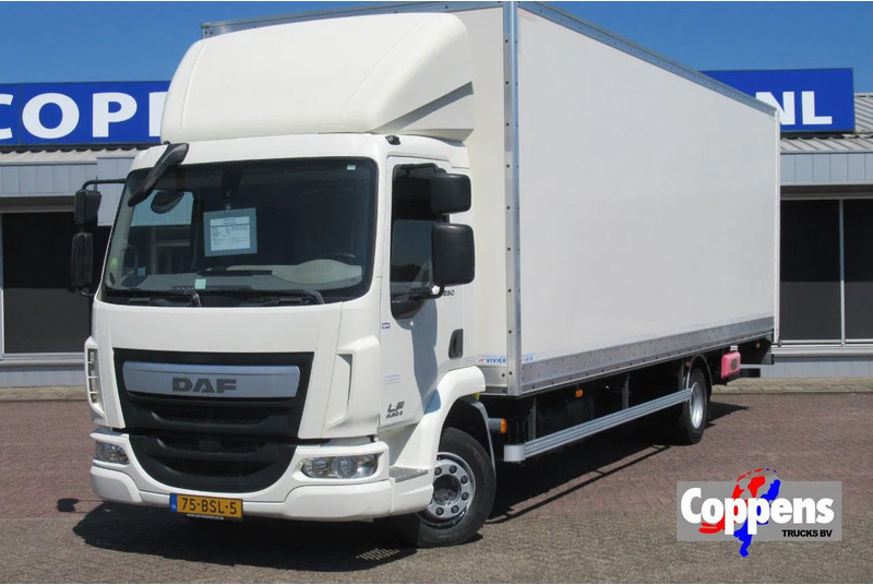 DAF LF 250 250 bak + klep + schuifzeil E6 - Kamion s ceradom: slika DAF LF 250 250 bak + klep + schuifzeil E6 - Kamion s ceradom DAF LF 250 250 bak + klep + schuifzeil E6 - Kamion s ceradom: slika DAF LF 250 250 bak + klep + schuifzeil E6 - Kamion s ceradom