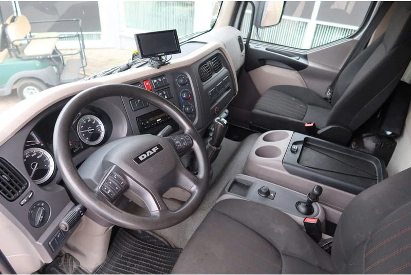 DAF LF 260 FA Openwagen + Kraan Fassi F85 B023+ Radio controle - Kamion s otvorenim sandukom: slika DAF LF 260 FA Openwagen + Kraan Fassi F85 B023+ Radio controle - Kamion s otvorenim sandukom DAF LF 260 FA Openwagen + Kraan Fassi F85 B023+ Radio controle - Kamion s otvorenim sandukom: slika DAF LF 260 FA Openwagen + Kraan Fassi F85 B023+ Radio controle - Kamion s otvorenim sandukom