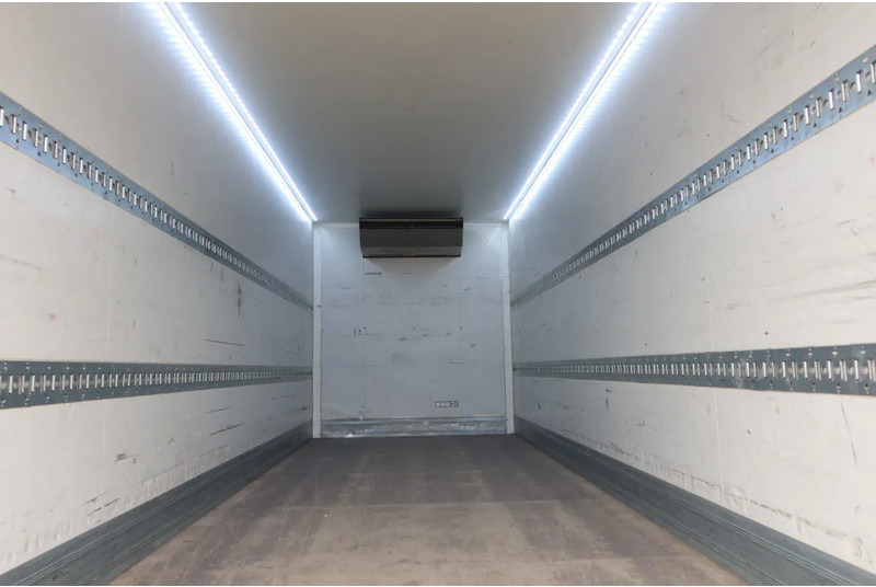 DAF LF 290 Koel/Vries+ Klep 1500 kg Thermoking T 600R - Kamion hladnjača: slika DAF LF 290 Koel/Vries+ Klep 1500 kg Thermoking T 600R - Kamion hladnjača DAF LF 290 Koel/Vries+ Klep 1500 kg Thermoking T 600R - Kamion hladnjača: slika DAF LF 290 Koel/Vries+ Klep 1500 kg Thermoking T 600R - Kamion hladnjača