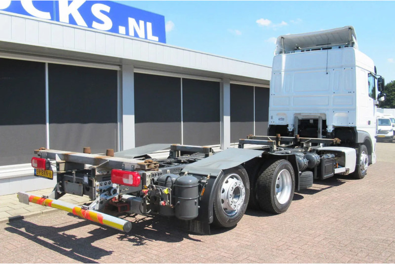 DAF XF 450 FAR BDF Systeem - Transporter kontejnera/ Kamion s izmjenjivim sanducima: slika DAF XF 450 FAR BDF Systeem - Transporter kontejnera/ Kamion s izmjenjivim sanducima DAF XF 450 FAR BDF Systeem - Transporter kontejnera/ Kamion s izmjenjivim sanducima: slika DAF XF 450 FAR BDF Systeem - Transporter kontejnera/ Kamion s izmjenjivim sanducima