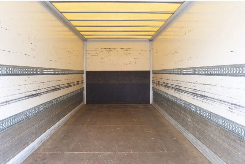 FUSO Canter Mistubishi Canter 7C18 - Kamion sandučar: slika FUSO Canter Mistubishi Canter 7C18 - Kamion sandučar FUSO Canter Mistubishi Canter 7C18 - Kamion sandučar: slika FUSO Canter Mistubishi Canter 7C18 - Kamion sandučar