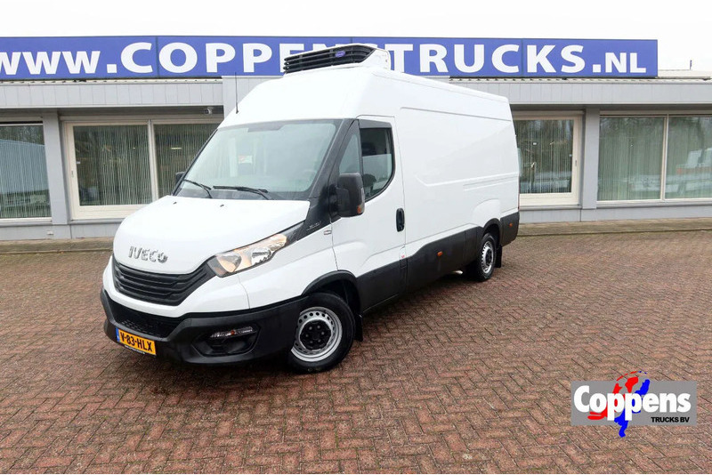 Iveco Daily 35S16 Koelen/vriezen/verwarmen Carrier Xarios 350 + nacht aansluiting 220 volt - Dostavno vozilo hladnjača: slika Iveco Daily 35S16 Koelen/vriezen/verwarmen Carrier Xarios 350 + nacht aansluiting 220 volt - Dostavno vozilo hladnjača Iveco Daily 35S16 Koelen/vriezen/verwarmen Carrier Xarios 350 + nacht aansluiting 220 volt - Dostavno vozilo hladnjača: slika Iveco Daily 35S16 Koelen/vriezen/verwarmen Carrier Xarios 350 + nacht aansluiting 220 volt - Dostavno vozilo hladnjača
