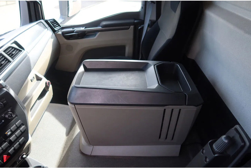 MAN TGM 15.290 Bak + klep Full air suspension Euro 6 Automaat - Kamion sandučar: slika MAN TGM 15.290 Bak + klep Full air suspension Euro 6 Automaat - Kamion sandučar MAN TGM 15.290 Bak + klep Full air suspension Euro 6 Automaat - Kamion sandučar: slika MAN TGM 15.290 Bak + klep Full air suspension Euro 6 Automaat - Kamion sandučar
