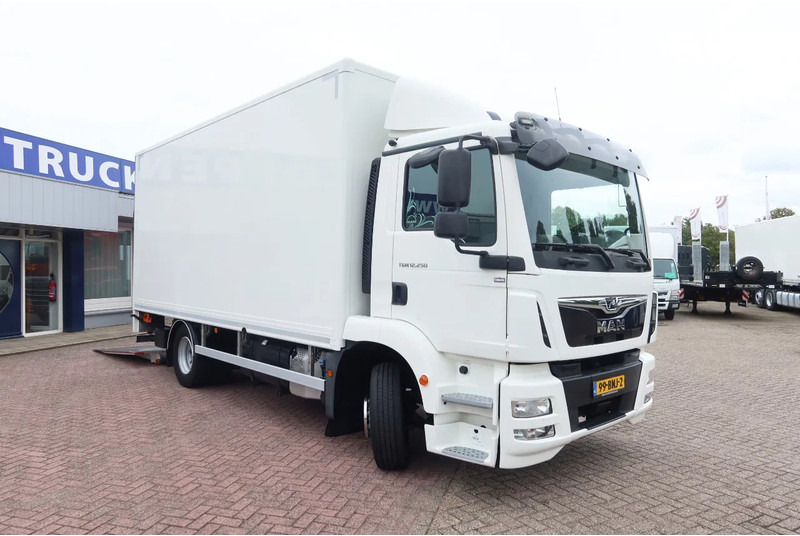 MAN TGM TGM 12.250 Dhollandia 2.000 kg Geisoleerde bak. Volledige luchtvering - Kamion sandučar: slika MAN TGM TGM 12.250 Dhollandia 2.000 kg Geisoleerde bak. Volledige luchtvering - Kamion sandučar MAN TGM TGM 12.250 Dhollandia 2.000 kg Geisoleerde bak. Volledige luchtvering - Kamion sandučar: slika MAN TGM TGM 12.250 Dhollandia 2.000 kg Geisoleerde bak. Volledige luchtvering - Kamion sandučar
