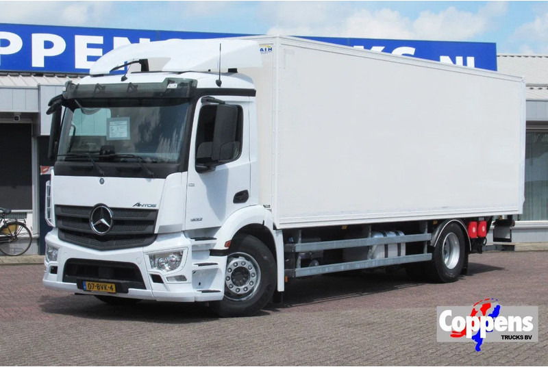 Mercedes-Benz Actros 1832 1832 LL 4x2 - Kamion sandučar: slika Mercedes-Benz Actros 1832 1832 LL 4x2 - Kamion sandučar Mercedes-Benz Actros 1832 1832 LL 4x2 - Kamion sandučar: slika Mercedes-Benz Actros 1832 1832 LL 4x2 - Kamion sandučar