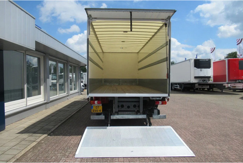 Mercedes-Benz Actros 1832 1832 LL 4x2 - Kamion sandučar: slika Mercedes-Benz Actros 1832 1832 LL 4x2 - Kamion sandučar Mercedes-Benz Actros 1832 1832 LL 4x2 - Kamion sandučar: slika Mercedes-Benz Actros 1832 1832 LL 4x2 - Kamion sandučar