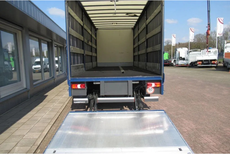 Mercedes-Benz Atego 1318L Euro 6 - Kamion s ceradom: slika Mercedes-Benz Atego 1318L Euro 6 - Kamion s ceradom Mercedes-Benz Atego 1318L Euro 6 - Kamion s ceradom: slika Mercedes-Benz Atego 1318L Euro 6 - Kamion s ceradom