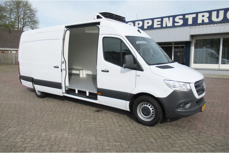 Mercedes-Benz Sprinter 314 CDI Koel/Vries/ verwarmen 220 volt nachtaansluiting - Dostavno vozilo hladnjača: slika Mercedes-Benz Sprinter 314 CDI Koel/Vries/ verwarmen 220 volt nachtaansluiting - Dostavno vozilo hladnjača Mercedes-Benz Sprinter 314 CDI Koel/Vries/ verwarmen 220 volt nachtaansluiting - Dostavno vozilo hladnjača: slika Mercedes-Benz Sprinter 314 CDI Koel/Vries/ verwarmen 220 volt nachtaansluiting - Dostavno vozilo hladnjača