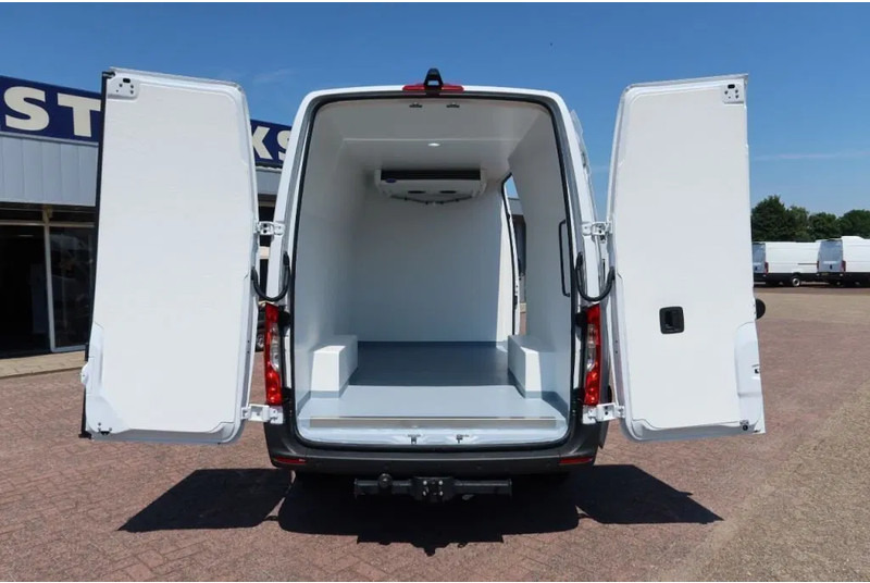 Mercedes-Benz Sprinter 315 CDI Koel/Vries/Verwarmen Carrier Xarios 350 + 220 volt nachtaansluiting - Dostavno vozilo hladnjača: slika Mercedes-Benz Sprinter 315 CDI Koel/Vries/Verwarmen Carrier Xarios 350 + 220 volt nachtaansluiting - Dostavno vozilo hladnjača Mercedes-Benz Sprinter 315 CDI Koel/Vries/Verwarmen Carrier Xarios 350 + 220 volt nachtaansluiting - Dostavno vozilo hladnjača: slika Mercedes-Benz Sprinter 315 CDI Koel/Vries/Verwarmen Carrier Xarios 350 + 220 volt nachtaansluiting - Dostavno vozilo hladnjača