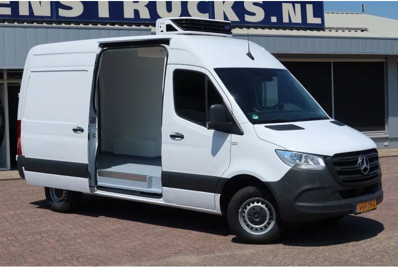 Mercedes-Benz Sprinter 315 CDI Koel/Vries/Verwarmen Carrier Xarios 350 - Dostavno vozilo hladnjača: slika Mercedes-Benz Sprinter 315 CDI Koel/Vries/Verwarmen Carrier Xarios 350 - Dostavno vozilo hladnjača Mercedes-Benz Sprinter 315 CDI Koel/Vries/Verwarmen Carrier Xarios 350 - Dostavno vozilo hladnjača: slika Mercedes-Benz Sprinter 315 CDI Koel/Vries/Verwarmen Carrier Xarios 350 - Dostavno vozilo hladnjača