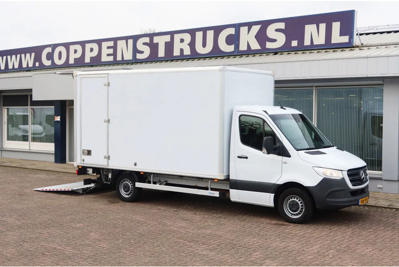 Mercedes-Benz Sprinter 316 CDI Bak + Klep 800 KG Automaat - Dostavno vozilo sa zatvorenim sandukom: slika Mercedes-Benz Sprinter 316 CDI Bak + Klep 800 KG Automaat - Dostavno vozilo sa zatvorenim sandukom Mercedes-Benz Sprinter 316 CDI Bak + Klep 800 KG Automaat - Dostavno vozilo sa zatvorenim sandukom: slika Mercedes-Benz Sprinter 316 CDI Bak + Klep 800 KG Automaat - Dostavno vozilo sa zatvorenim sandukom