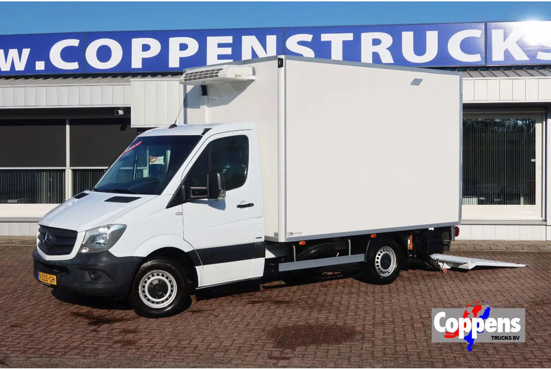 Mercedes-Benz Sprinter 316 CDI Carrier Koel/Vries Bak+Klep. Dag en nacht aansluiting - Dostavno vozilo hladnjača: slika Mercedes-Benz Sprinter 316 CDI Carrier Koel/Vries Bak+Klep. Dag en nacht aansluiting - Dostavno vozilo hladnjača Mercedes-Benz Sprinter 316 CDI Carrier Koel/Vries Bak+Klep. Dag en nacht aansluiting - Dostavno vozilo hladnjača: slika Mercedes-Benz Sprinter 316 CDI Carrier Koel/Vries Bak+Klep. Dag en nacht aansluiting - Dostavno vozilo hladnjača