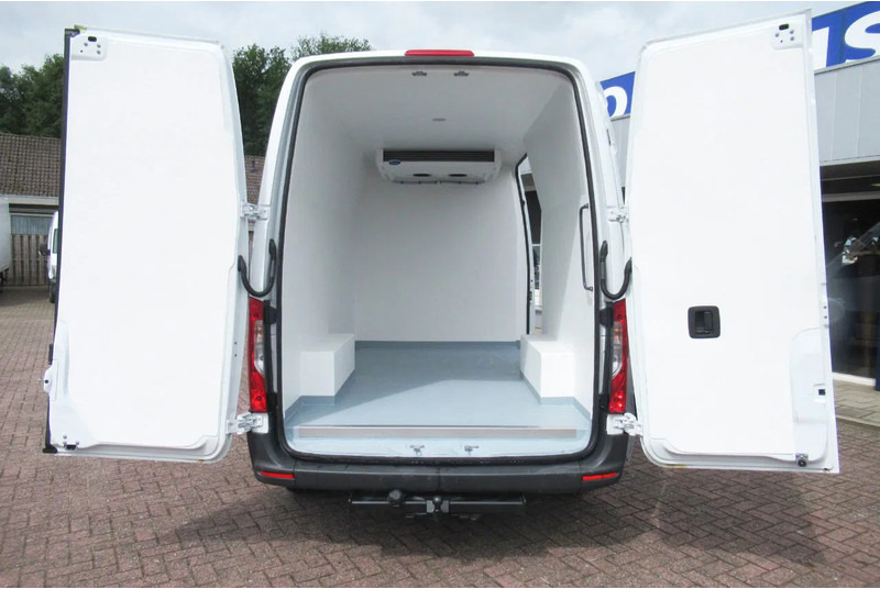 Mercedes-Benz Sprinter 317 CDI Koel / Vries/ verwarmen Carrier Xarios 350 + 220 volt nacht stekkerL2/H2 - Dostavno vozilo hladnjača: slika Mercedes-Benz Sprinter 317 CDI Koel / Vries/ verwarmen Carrier Xarios 350 + 220 volt nacht stekkerL2/H2 - Dostavno vozilo hladnjača Mercedes-Benz Sprinter 317 CDI Koel / Vries/ verwarmen Carrier Xarios 350 + 220 volt nacht stekkerL2/H2 - Dostavno vozilo hladnjača: slika Mercedes-Benz Sprinter 317 CDI Koel / Vries/ verwarmen Carrier Xarios 350 + 220 volt nacht stekkerL2/H2 - Dostavno vozilo hladnjača