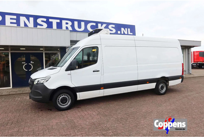 Mercedes-Benz Sprinter 317 CDI L3/H2 Multi temp, Verplaatsbare tussenwand - Dostavno vozilo hladnjača: slika Mercedes-Benz Sprinter 317 CDI L3/H2 Multi temp, Verplaatsbare tussenwand - Dostavno vozilo hladnjača Mercedes-Benz Sprinter 317 CDI L3/H2 Multi temp, Verplaatsbare tussenwand - Dostavno vozilo hladnjača: slika Mercedes-Benz Sprinter 317 CDI L3/H2 Multi temp, Verplaatsbare tussenwand - Dostavno vozilo hladnjača