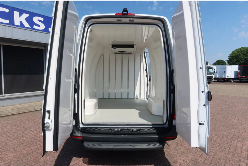 Mercedes-Benz Sprinter 317 Koel/Vries L2/H2 220 Volt stekker - Dostavno vozilo hladnjača: slika Mercedes-Benz Sprinter 317 Koel/Vries L2/H2 220 Volt stekker - Dostavno vozilo hladnjača Mercedes-Benz Sprinter 317 Koel/Vries L2/H2 220 Volt stekker - Dostavno vozilo hladnjača: slika Mercedes-Benz Sprinter 317 Koel/Vries L2/H2 220 Volt stekker - Dostavno vozilo hladnjača