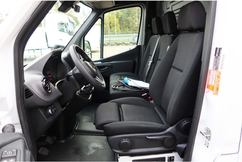 Mercedes-Benz Sprinter 317 L3 H2 Koel / Vries/ Verwarmen + 220 volt nachtaansluiting - Dostavno vozilo hladnjača: slika Mercedes-Benz Sprinter 317 L3 H2 Koel / Vries/ Verwarmen + 220 volt nachtaansluiting - Dostavno vozilo hladnjača Mercedes-Benz Sprinter 317 L3 H2 Koel / Vries/ Verwarmen + 220 volt nachtaansluiting - Dostavno vozilo hladnjača: slika Mercedes-Benz Sprinter 317 L3 H2 Koel / Vries/ Verwarmen + 220 volt nachtaansluiting - Dostavno vozilo hladnjača