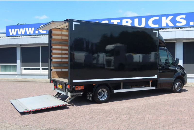 Mercedes-Benz Sprinter 519 CDI Bak+ Dhollandia klep 1000 KG. C1 rijbewijs - Kamion sandučar: slika Mercedes-Benz Sprinter 519 CDI Bak+ Dhollandia klep 1000 KG. C1 rijbewijs - Kamion sandučar Mercedes-Benz Sprinter 519 CDI Bak+ Dhollandia klep 1000 KG. C1 rijbewijs - Kamion sandučar: slika Mercedes-Benz Sprinter 519 CDI Bak+ Dhollandia klep 1000 KG. C1 rijbewijs - Kamion sandučar