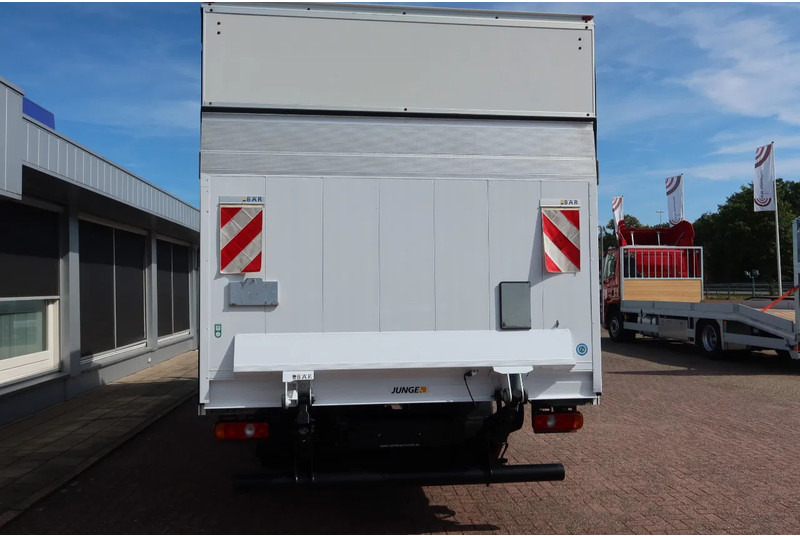 Mitsubishi Canter Mitsubishi Canter 7 C 18 + Klep 1000kg Euro 6 - Kamion sandučar: slika Mitsubishi Canter Mitsubishi Canter 7 C 18 + Klep 1000kg Euro 6 - Kamion sandučar Mitsubishi Canter Mitsubishi Canter 7 C 18 + Klep 1000kg Euro 6 - Kamion sandučar: slika Mitsubishi Canter Mitsubishi Canter 7 C 18 + Klep 1000kg Euro 6 - Kamion sandučar