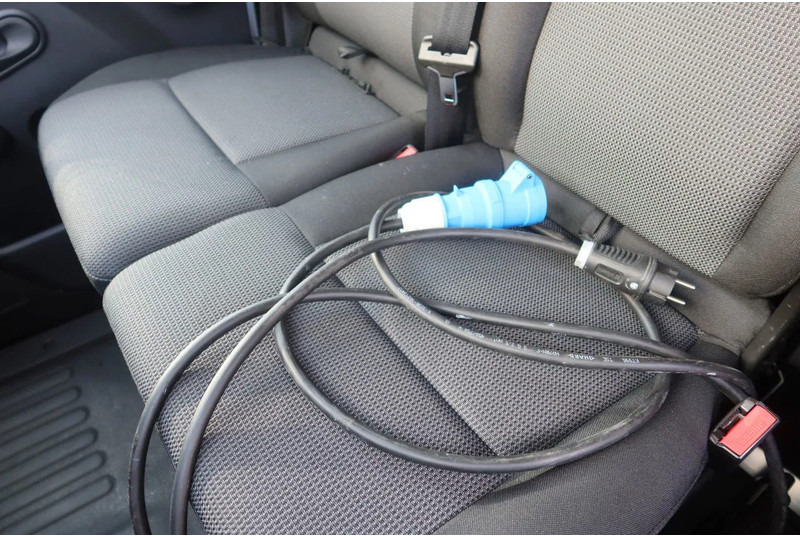 Renault Master L3 H2 Koel/Vries B.P.M. Vrij!! - Dostavno vozilo hladnjača: slika Renault Master L3 H2 Koel/Vries B.P.M. Vrij!! - Dostavno vozilo hladnjača Renault Master L3 H2 Koel/Vries B.P.M. Vrij!! - Dostavno vozilo hladnjača: slika Renault Master L3 H2 Koel/Vries B.P.M. Vrij!! - Dostavno vozilo hladnjača