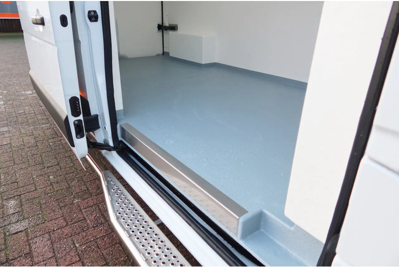 Renault Master L3/H2 Koel/Vries/Verwarmen BPM VRIJ. Red Edition - Dostavno vozilo hladnjača: slika Renault Master L3/H2 Koel/Vries/Verwarmen BPM VRIJ. Red Edition - Dostavno vozilo hladnjača Renault Master L3/H2 Koel/Vries/Verwarmen BPM VRIJ. Red Edition - Dostavno vozilo hladnjača: slika Renault Master L3/H2 Koel/Vries/Verwarmen BPM VRIJ. Red Edition - Dostavno vozilo hladnjača