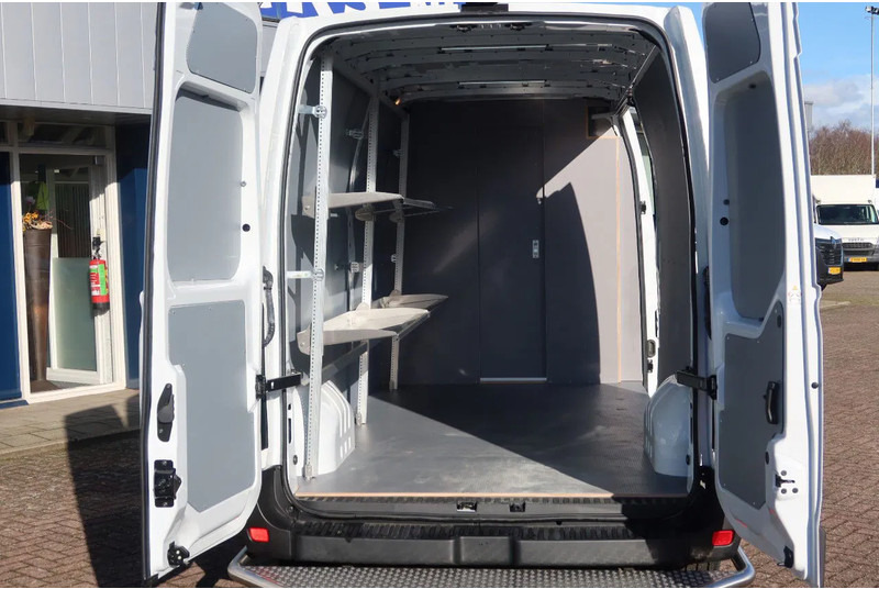 Renault Master L3/H2 POST Uitvoering BPM Vrij. - Furgon: slika Renault Master L3/H2 POST Uitvoering BPM Vrij. - Furgon Renault Master L3/H2 POST Uitvoering BPM Vrij. - Furgon: slika Renault Master L3/H2 POST Uitvoering BPM Vrij. - Furgon
