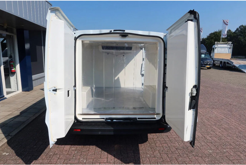 Renault Trafic L2/H1 Koelwagen - Dostavno vozilo hladnjača: slika Renault Trafic L2/H1 Koelwagen - Dostavno vozilo hladnjača Renault Trafic L2/H1 Koelwagen - Dostavno vozilo hladnjača: slika Renault Trafic L2/H1 Koelwagen - Dostavno vozilo hladnjača