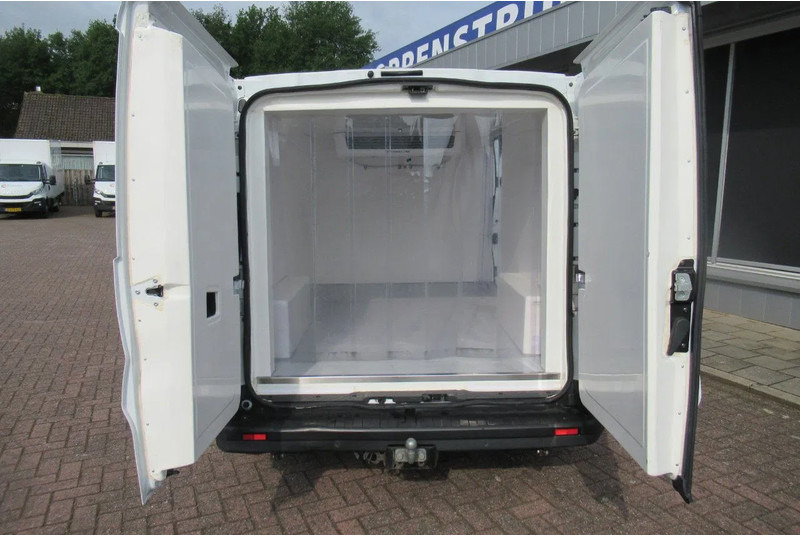 Renault Trafic L2/H1 Koelwagen - Dostavno vozilo hladnjača: slika Renault Trafic L2/H1 Koelwagen - Dostavno vozilo hladnjača Renault Trafic L2/H1 Koelwagen - Dostavno vozilo hladnjača: slika Renault Trafic L2/H1 Koelwagen - Dostavno vozilo hladnjača