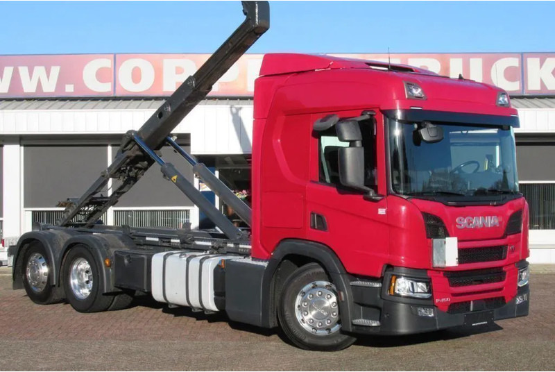 Scania P450 6x2 Euro 6 - Kamion s kukastom dizalicom: slika Scania P450 6x2 Euro 6 - Kamion s kukastom dizalicom Scania P450 6x2 Euro 6 - Kamion s kukastom dizalicom: slika Scania P450 6x2 Euro 6 - Kamion s kukastom dizalicom