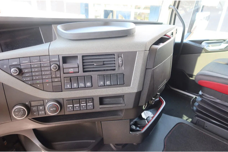 Volvo FH 460 Voith Retarder Standklima, Iparkcool - Tegljač: slika Volvo FH 460 Voith Retarder Standklima, Iparkcool - Tegljač Volvo FH 460 Voith Retarder Standklima, Iparkcool - Tegljač: slika Volvo FH 460 Voith Retarder Standklima, Iparkcool - Tegljač