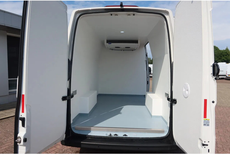 Volkswagen Crafter 177 PK Koel/ Vries/ Verwarmen Carrier xarios 350 met nachtaansluiting BPM vrij. - Dostavno vozilo hladnjača: slika Volkswagen Crafter 177 PK Koel/ Vries/ Verwarmen Carrier xarios 350 met nachtaansluiting BPM vrij. - Dostavno vozilo hladnjača Volkswagen Crafter 177 PK Koel/ Vries/ Verwarmen Carrier xarios 350 met nachtaansluiting BPM vrij. - Dostavno vozilo hladnjača: slika Volkswagen Crafter 177 PK Koel/ Vries/ Verwarmen Carrier xarios 350 met nachtaansluiting BPM vrij. - Dostavno vozilo hladnjača