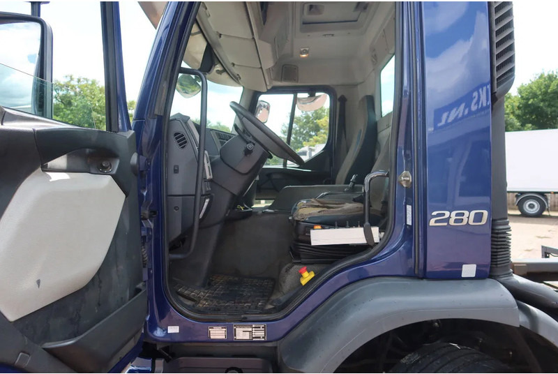 Volvo FE 280 Container / Kabelsysteem H.T.S Kabel, 15 ton, 575 cm 6 Cilinder - Kamion s kabelskim sustavom: slika Volvo FE 280 Container / Kabelsysteem H.T.S Kabel, 15 ton, 575 cm 6 Cilinder - Kamion s kabelskim sustavom Volvo FE 280 Container / Kabelsysteem H.T.S Kabel, 15 ton, 575 cm 6 Cilinder - Kamion s kabelskim sustavom: slika Volvo FE 280 Container / Kabelsysteem H.T.S Kabel, 15 ton, 575 cm 6 Cilinder - Kamion s kabelskim sustavom