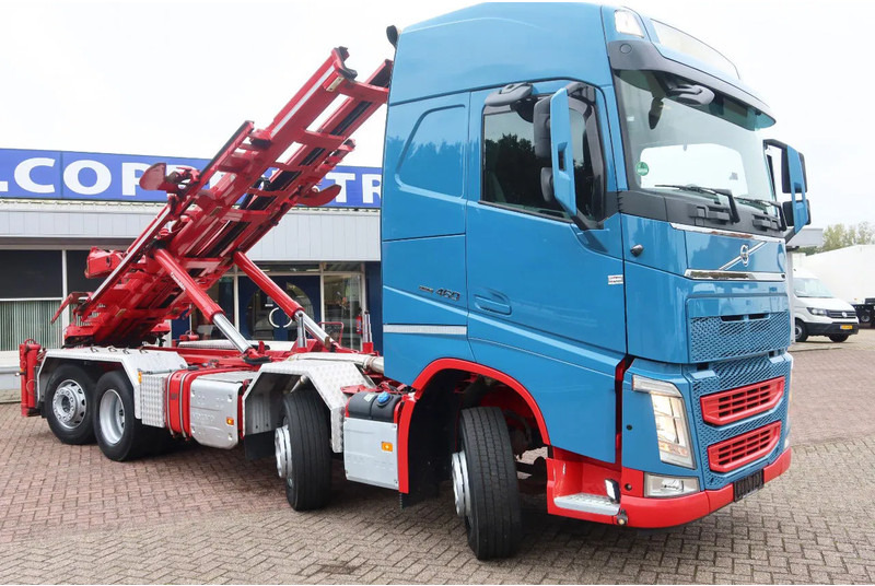 Volvo FH 460 Hooklift 8x2 Haakarm. 3x Steering axle - Kamion s kabelskim sustavom: slika Volvo FH 460 Hooklift 8x2 Haakarm. 3x Steering axle - Kamion s kabelskim sustavom Volvo FH 460 Hooklift 8x2 Haakarm. 3x Steering axle - Kamion s kabelskim sustavom: slika Volvo FH 460 Hooklift 8x2 Haakarm. 3x Steering axle - Kamion s kabelskim sustavom
