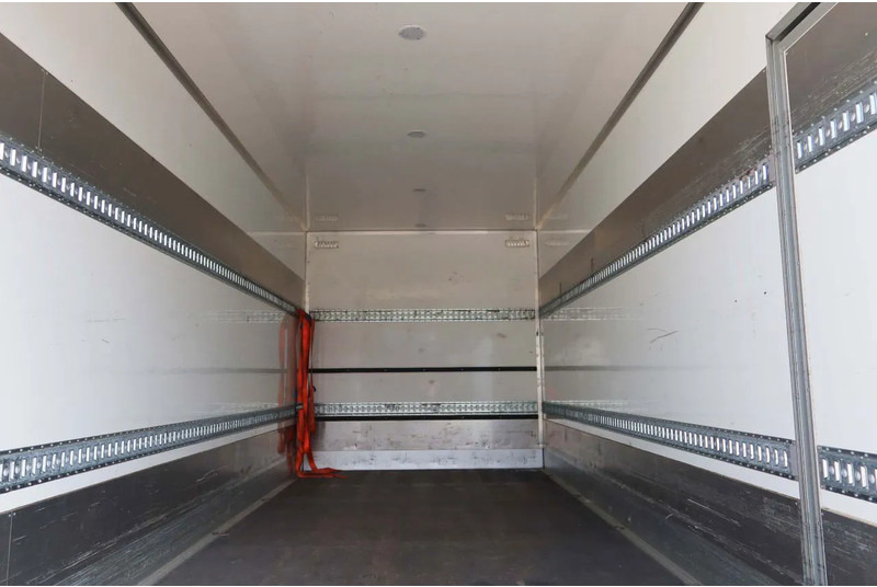 Volvo FL 250 FL 250 Bakwagen + Klep 2.000 kg Euro 6 - Kamion sandučar: slika Volvo FL 250 FL 250 Bakwagen + Klep 2.000 kg Euro 6 - Kamion sandučar Volvo FL 250 FL 250 Bakwagen + Klep 2.000 kg Euro 6 - Kamion sandučar: slika Volvo FL 250 FL 250 Bakwagen + Klep 2.000 kg Euro 6 - Kamion sandučar