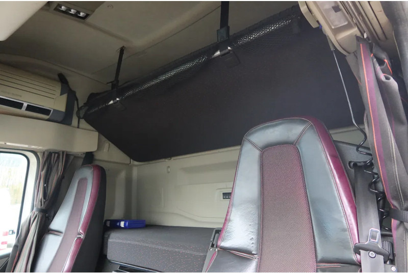 Volvo FM 340 Geïsoleerd Dak DHollandia 3000 kg - Kamion sandučar: slika Volvo FM 340 Geïsoleerd Dak DHollandia 3000 kg - Kamion sandučar Volvo FM 340 Geïsoleerd Dak DHollandia 3000 kg - Kamion sandučar: slika Volvo FM 340 Geïsoleerd Dak DHollandia 3000 kg - Kamion sandučar