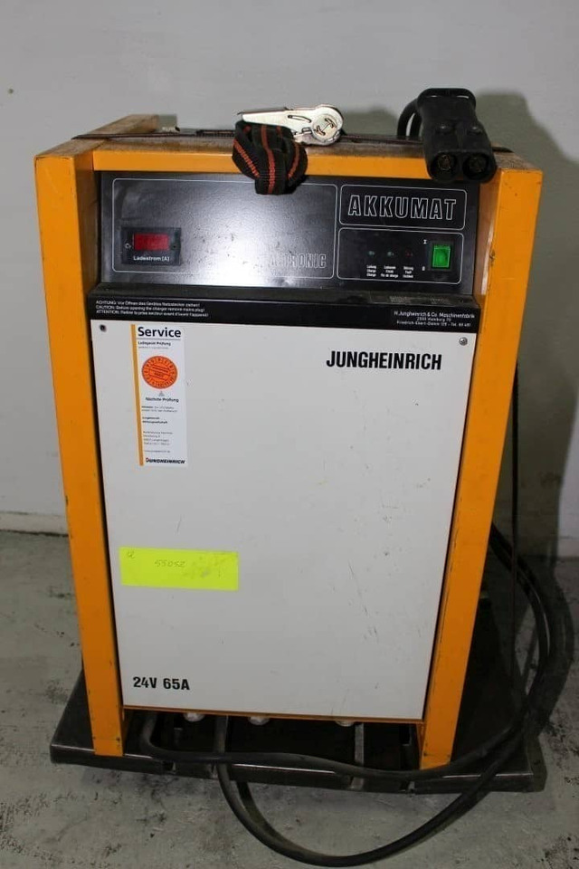 Jungheinrich E 220 G 24/65 B-ET-DA - Akumulator za Viličar: slika Jungheinrich E 220 G 24/65 B-ET-DA - Akumulator za Viličar Jungheinrich E 220 G 24/65 B-ET-DA - Akumulator za Viličar: slika Jungheinrich E 220 G 24/65 B-ET-DA - Akumulator za Viličar
