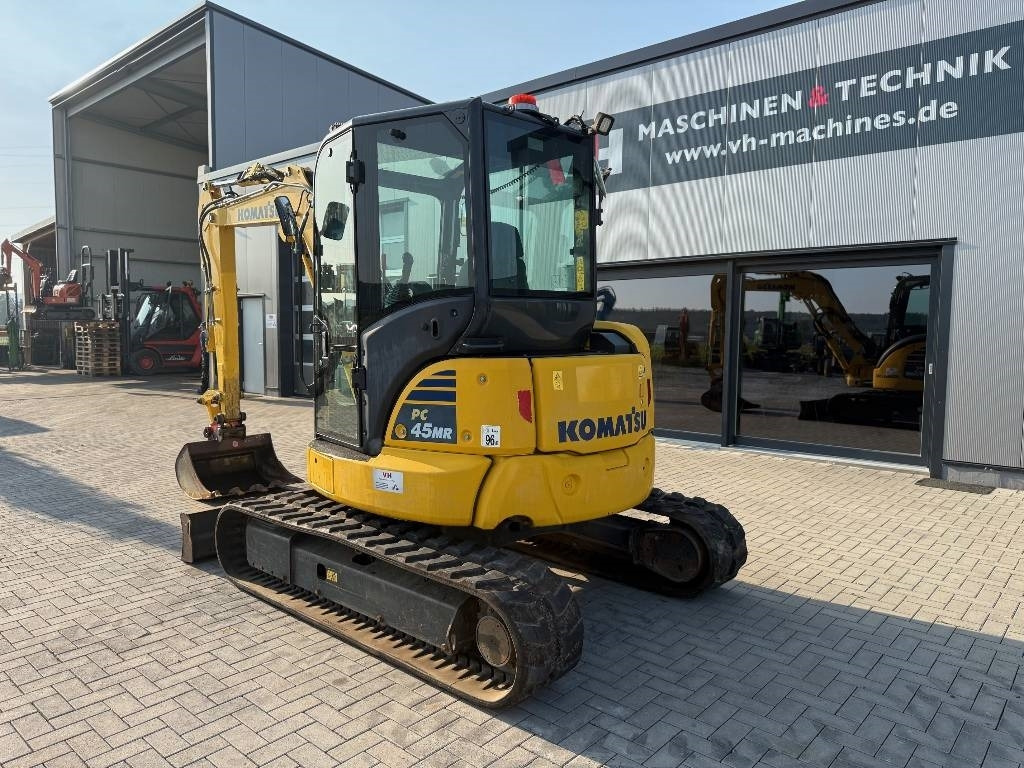 Komatsu PC 45 MR-5 - Mini bager: slika Komatsu PC 45 MR-5 - Mini bager Komatsu PC 45 MR-5 - Mini bager: slika Komatsu PC 45 MR-5 - Mini bager