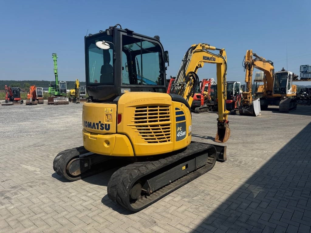 Komatsu PC 45 MR-5 - Mini bager: slika Komatsu PC 45 MR-5 - Mini bager Komatsu PC 45 MR-5 - Mini bager: slika Komatsu PC 45 MR-5 - Mini bager