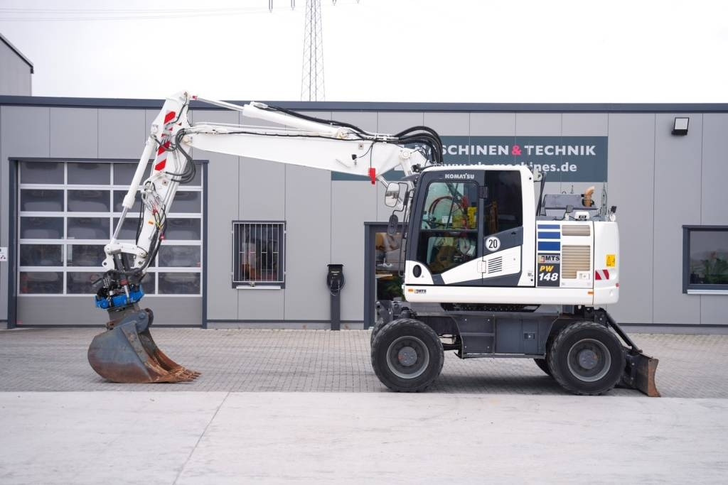 Komatsu PW 148-11 - Bager na kotačima: slika Komatsu PW 148-11 - Bager na kotačima Komatsu PW 148-11 - Bager na kotačima: slika Komatsu PW 148-11 - Bager na kotačima