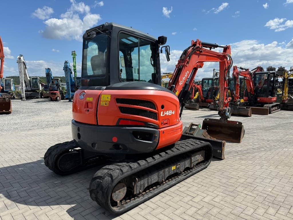 Kubota U 48-4 - Mini bager: slika Kubota U 48-4 - Mini bager Kubota U 48-4 - Mini bager: slika Kubota U 48-4 - Mini bager