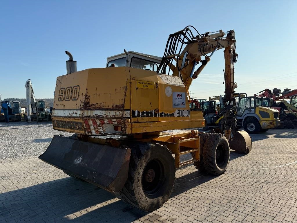 Liebherr A 900 C - Bager na kotačima: slika Liebherr A 900 C - Bager na kotačima Liebherr A 900 C - Bager na kotačima: slika Liebherr A 900 C - Bager na kotačima