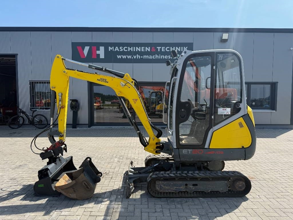 Wacker Neuson ET 20 - Mini bager: slika Wacker Neuson ET 20 - Mini bager Wacker Neuson ET 20 - Mini bager: slika Wacker Neuson ET 20 - Mini bager