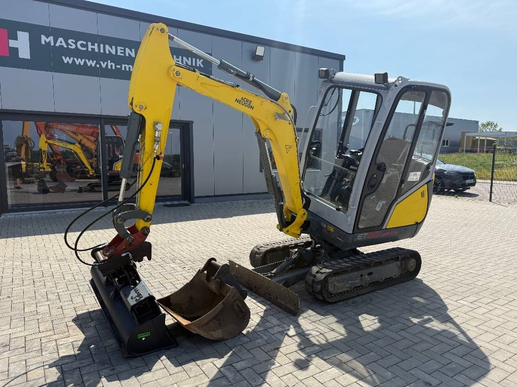Wacker Neuson ET 20 - Mini bager: slika Wacker Neuson ET 20 - Mini bager Wacker Neuson ET 20 - Mini bager: slika Wacker Neuson ET 20 - Mini bager