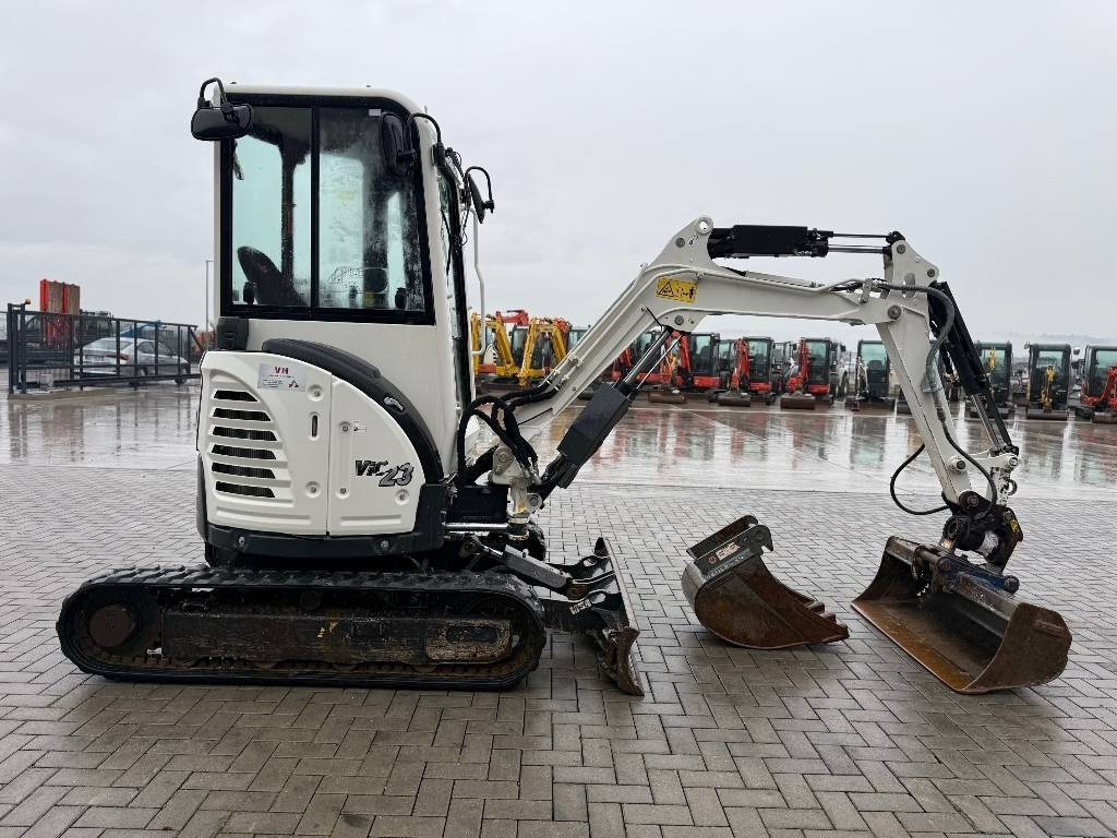 Yanmar Vio 23 - Mini bager: slika Yanmar Vio 23 - Mini bager Yanmar Vio 23 - Mini bager: slika Yanmar Vio 23 - Mini bager