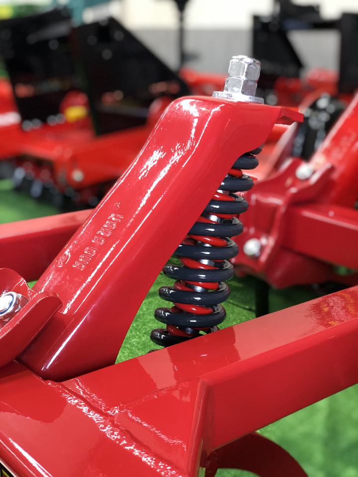 SOIL MASTER _BEST SERIES SPRING LOADED CULTIVATOR - Kultivator: slika SOIL MASTER _BEST SERIES SPRING LOADED CULTIVATOR - Kultivator SOIL MASTER _BEST SERIES SPRING LOADED CULTIVATOR - Kultivator: slika SOIL MASTER _BEST SERIES SPRING LOADED CULTIVATOR - Kultivator
