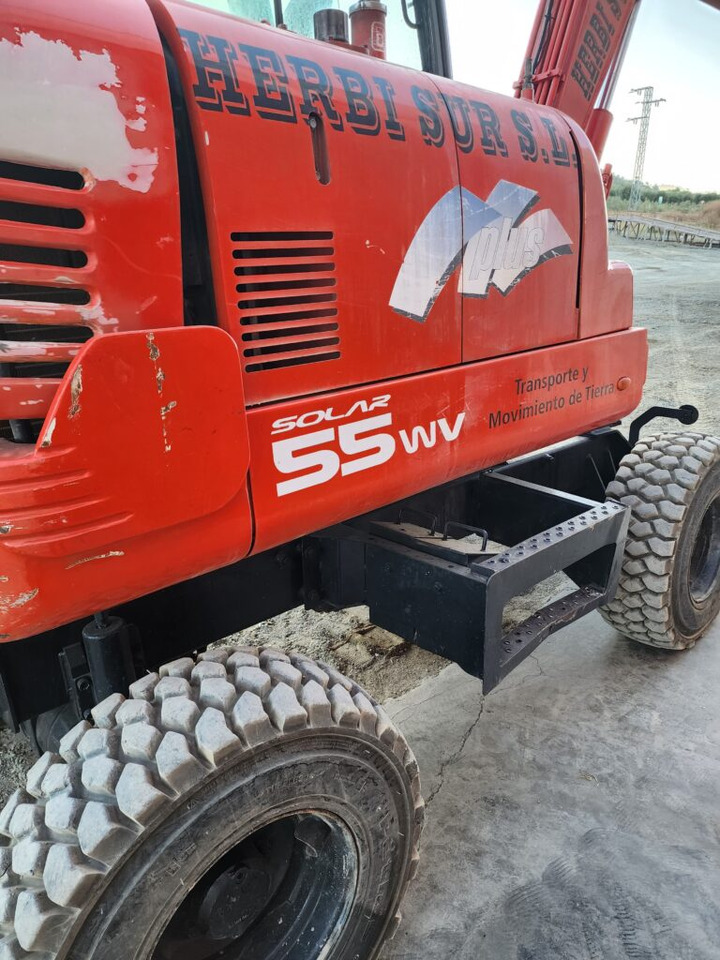 DAEWOO S55 - Bager na kotačima: slika DAEWOO S55 - Bager na kotačima DAEWOO S55 - Bager na kotačima: slika DAEWOO S55 - Bager na kotačima