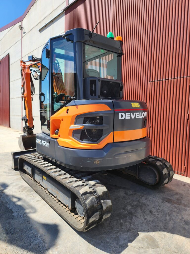 DEVELON DX62R-7 - Mini bager: slika DEVELON DX62R-7 - Mini bager DEVELON DX62R-7 - Mini bager: slika DEVELON DX62R-7 - Mini bager